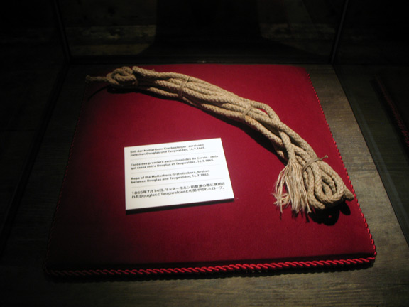 Злополучная веревка в Музее Маттерхорна, Церматт